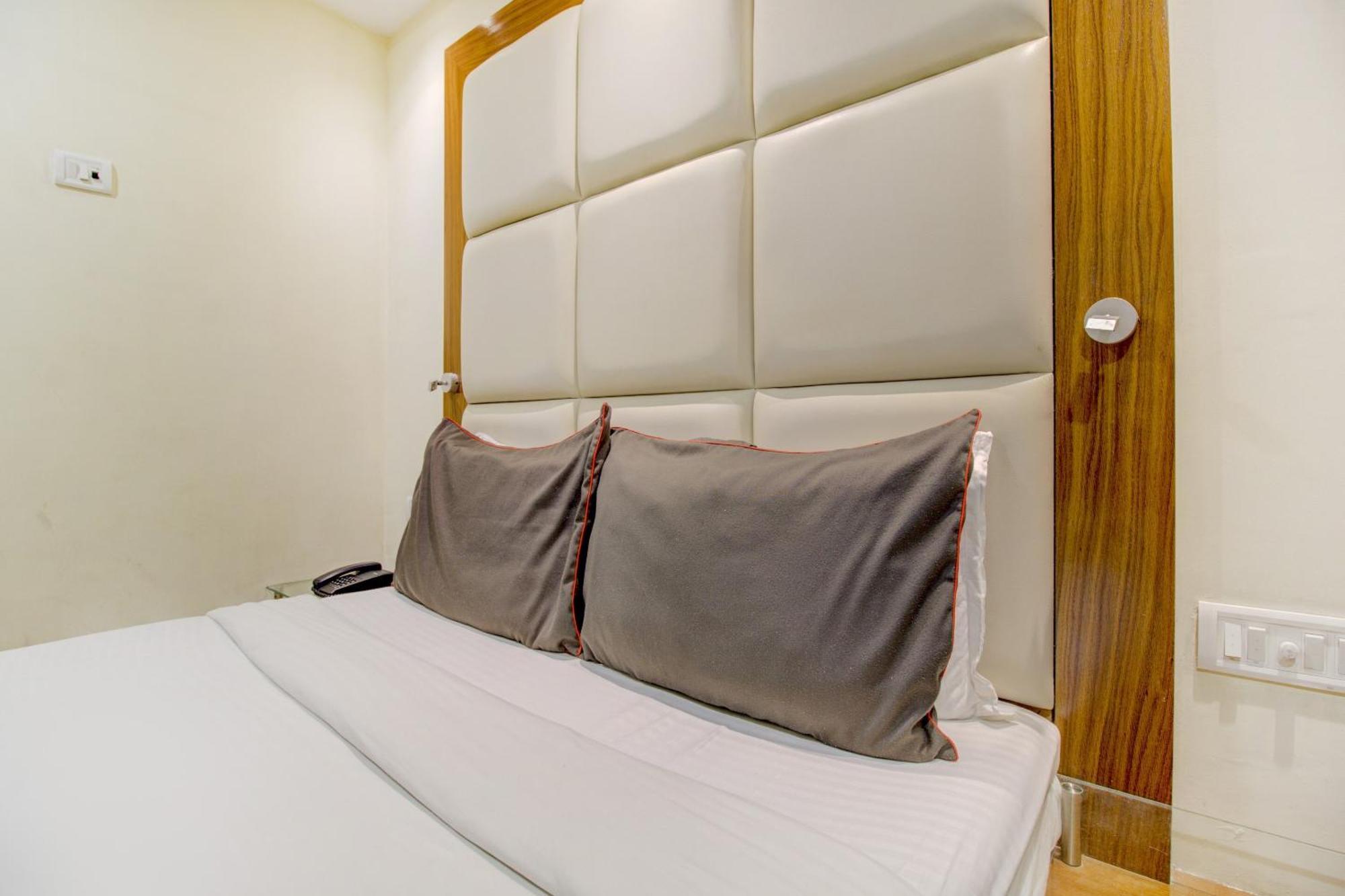 Hotel O Address Inn Mumbai Exterior foto